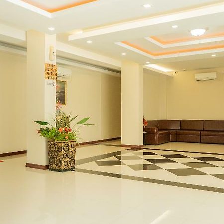 Hokkie Hotel Punggur Kabil Nongsa Batam Exterior foto
